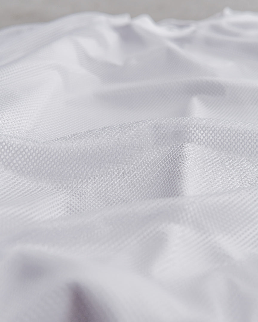 is-ness BALLOON DOUBLE LAYERED MESH SHORT SLEEVE TSHIRT