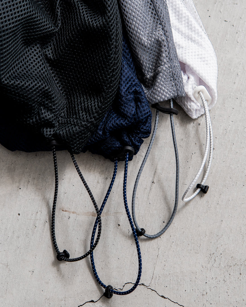 is-ness BALLOON DOUBLE LAYERED MESH SHORT SLEEVE TSHIRT