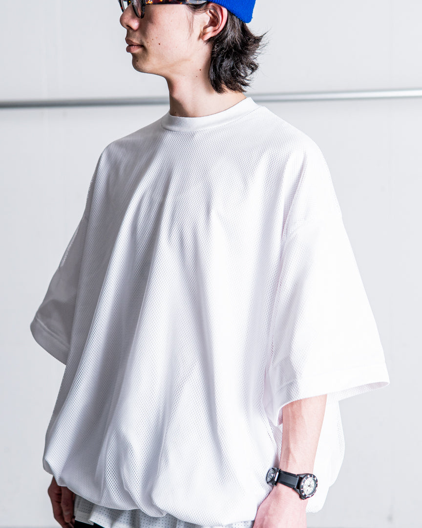 is-ness BALLOON DOUBLE LAYERED MESH SHORT SLEEVE TSHIRT