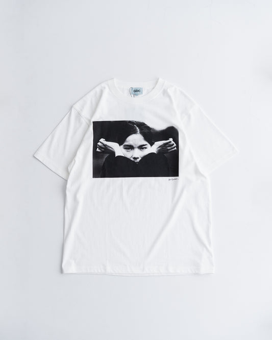 GDC Bjork by Kevin Cummins×GDC Monochrome Tee