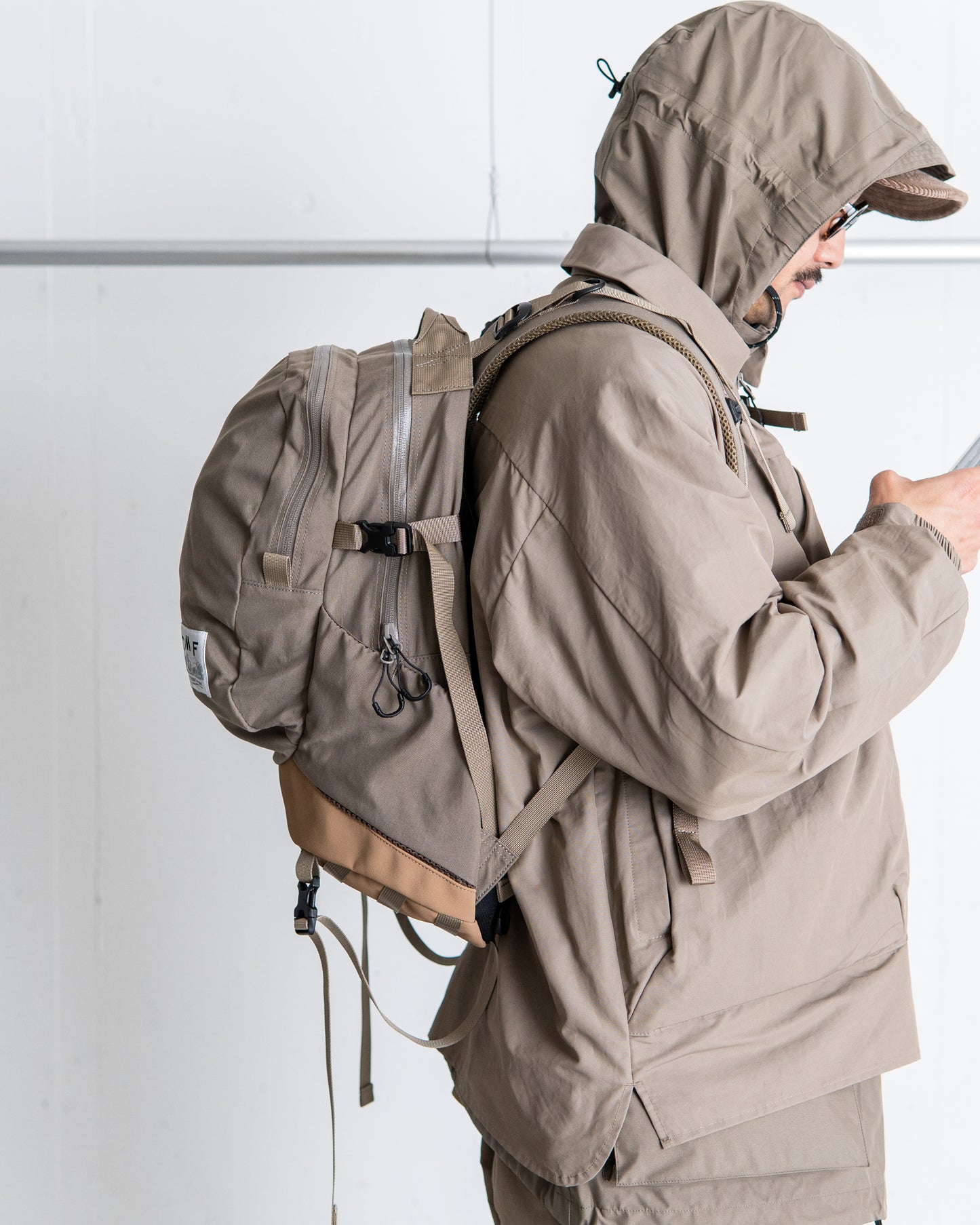 CMF OUTDOOR GARMENT WEEKENDERZ