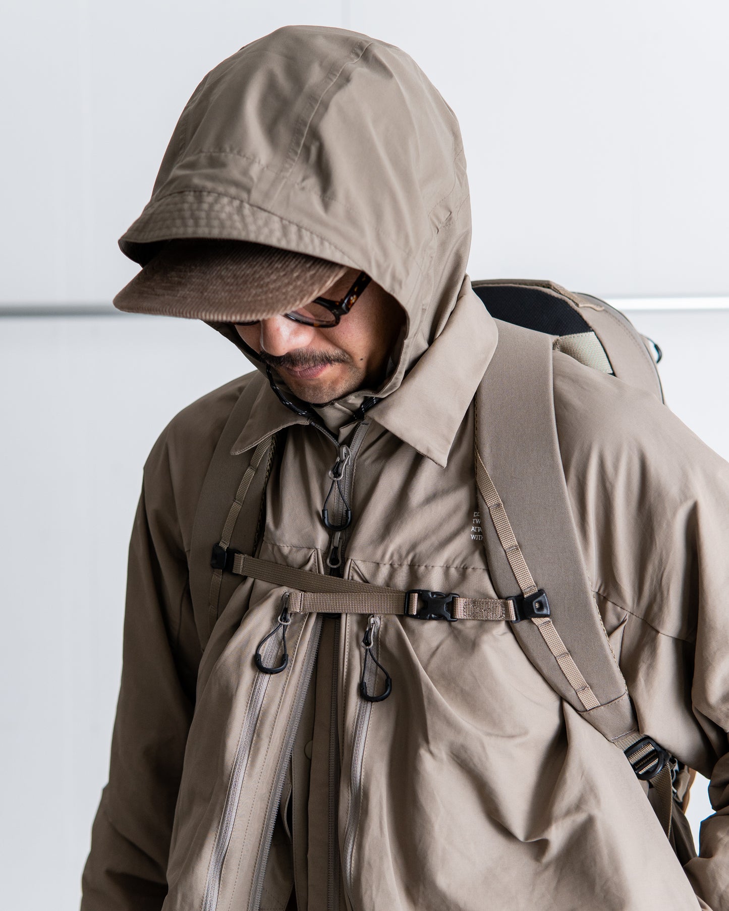 CMF OUTDOOR GARMENT ORGANIZ