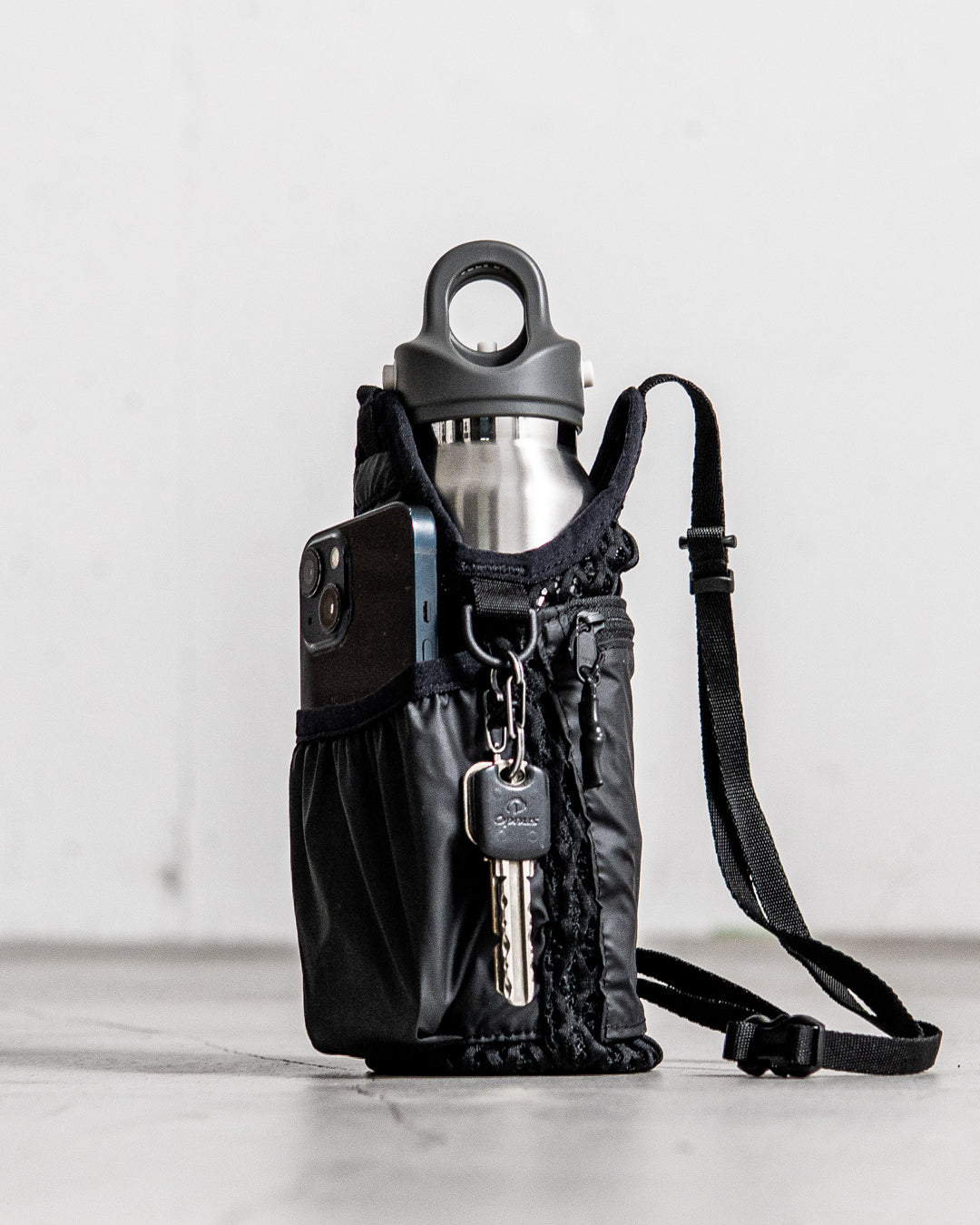 【collaboration】CMF OUTDOOR GARMENT × REVOMAX CMF BOTTLE