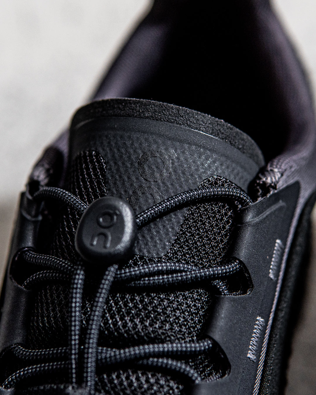 On Cloudaway2 Black | Eclipse