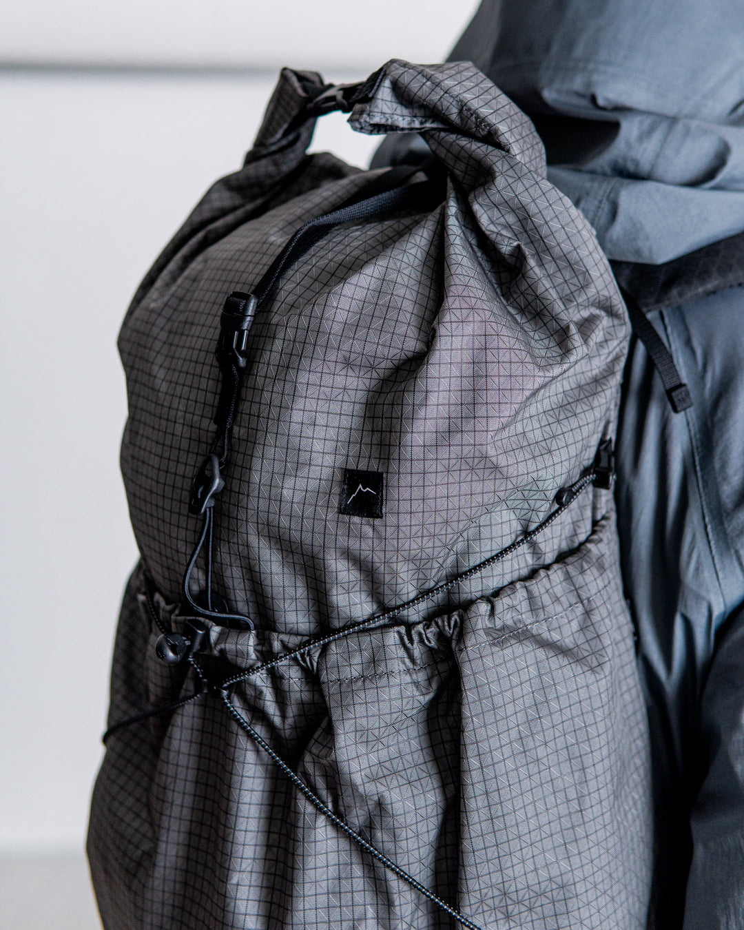 CAYL Gaya Roll Top B-Grid Solid