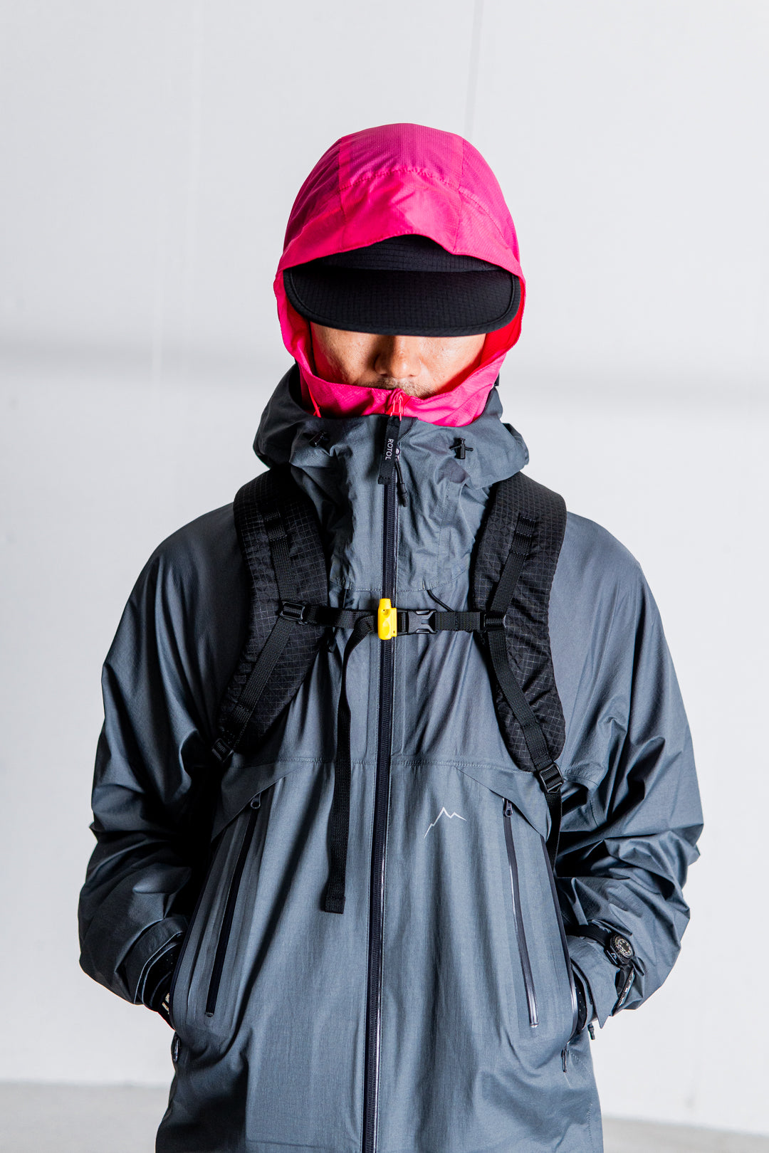 CAYL Gaya Roll Top B-Grid Solid