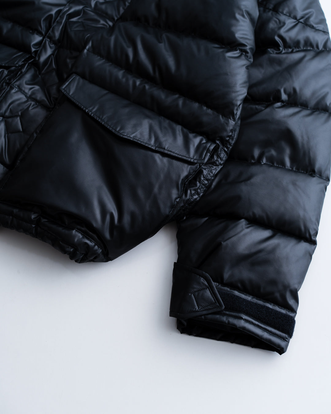 FOUNDOUR DOWN JACKET