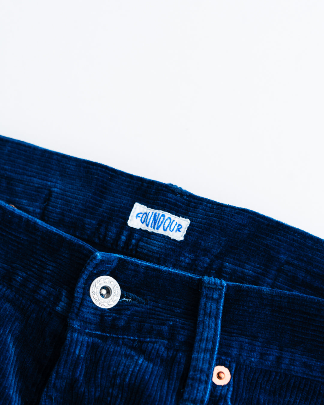 FOUNDOUR CORDUROY PANTS