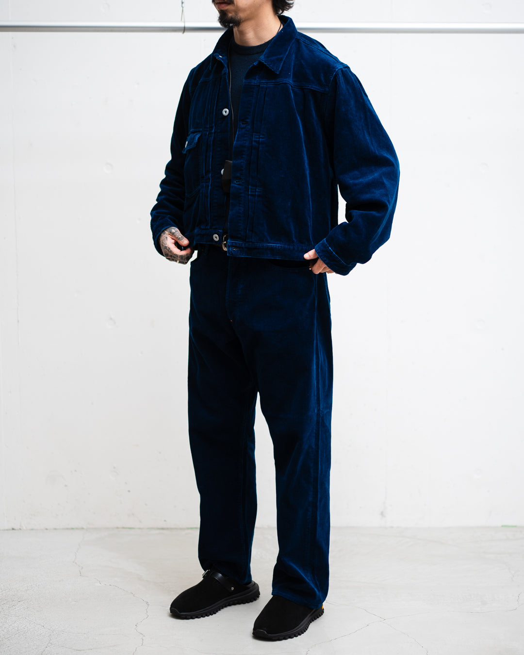 FOUNDOUR CORDUROY PANTS