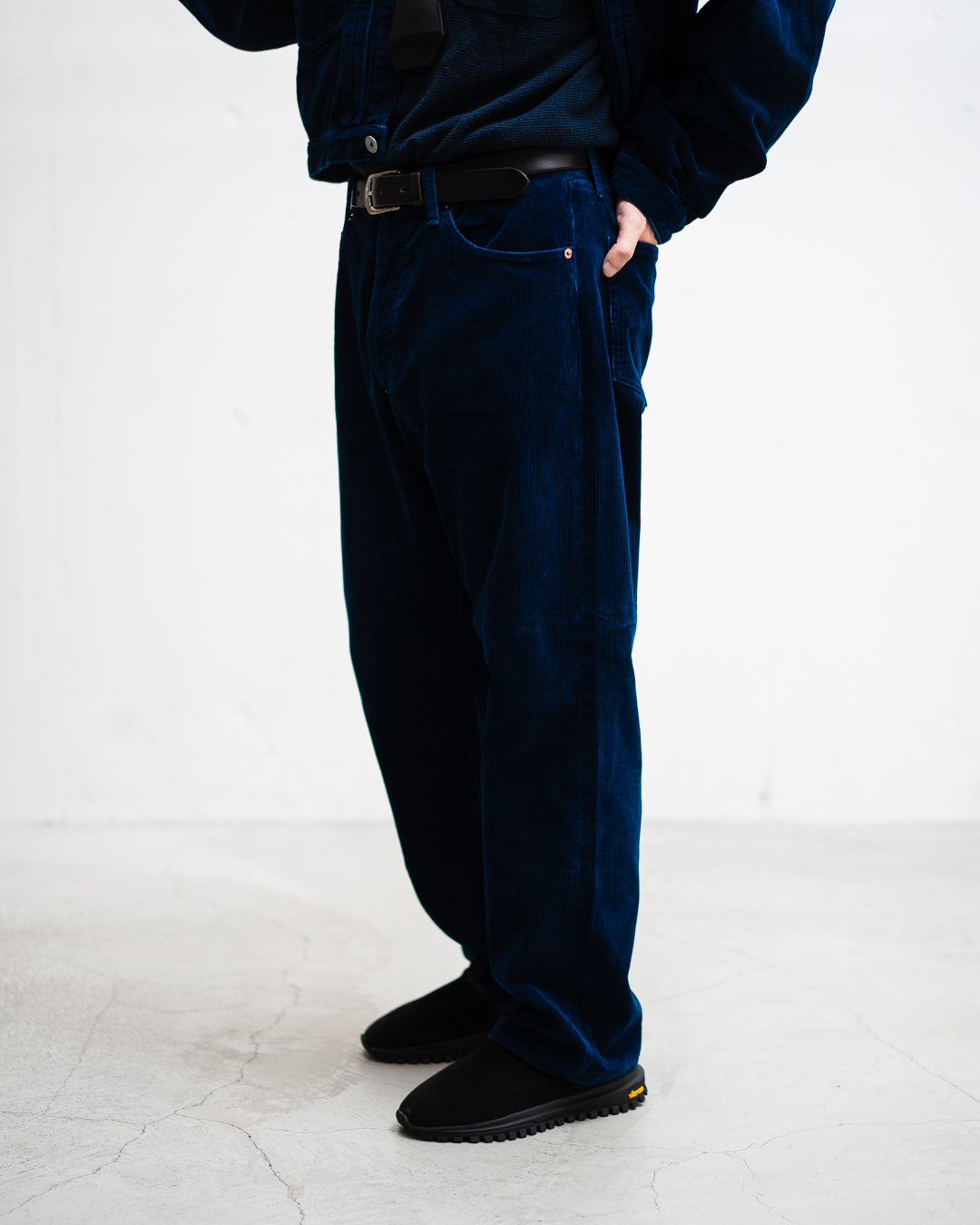 FOUNDOUR CORDUROY PANTS