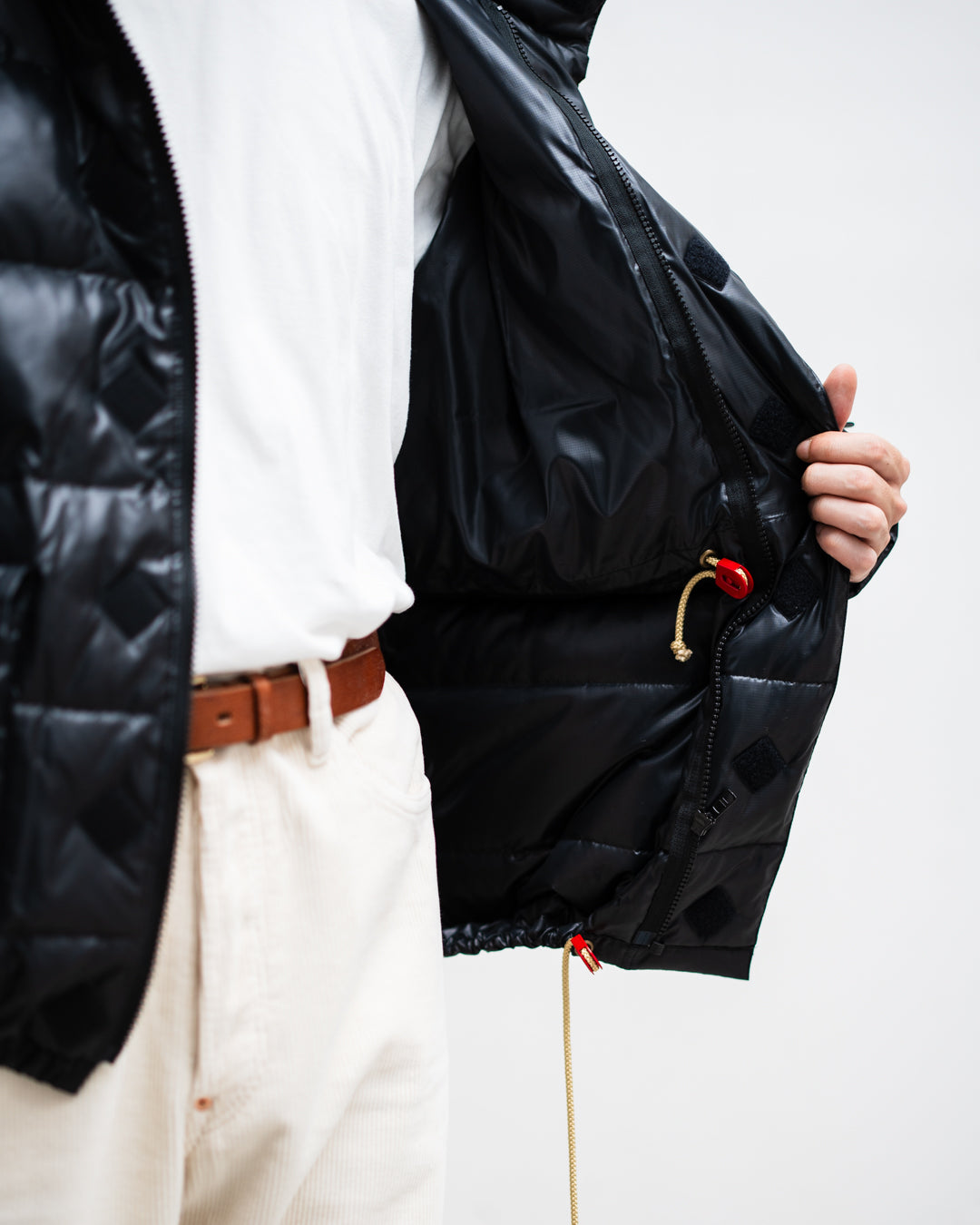 FOUNDOUR DOWN JACKET