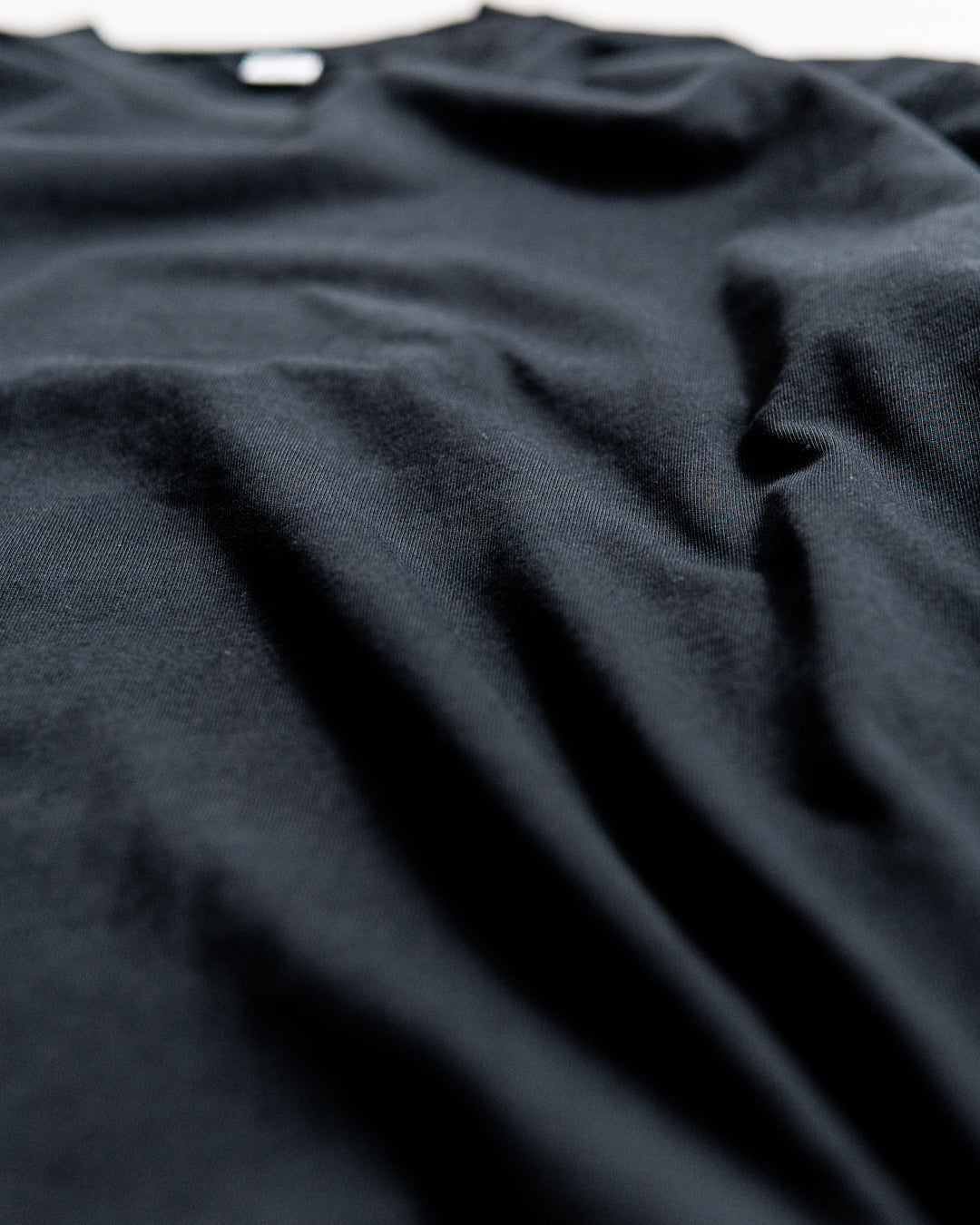 ES.1 LS T-shirts