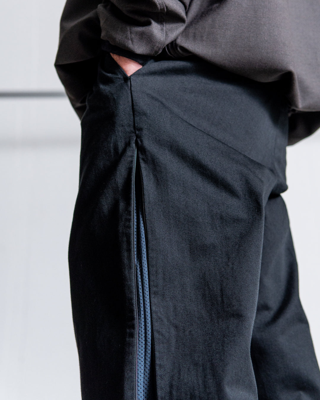SEDAN ALL-PURPOSE Ventilation Chino Slacks