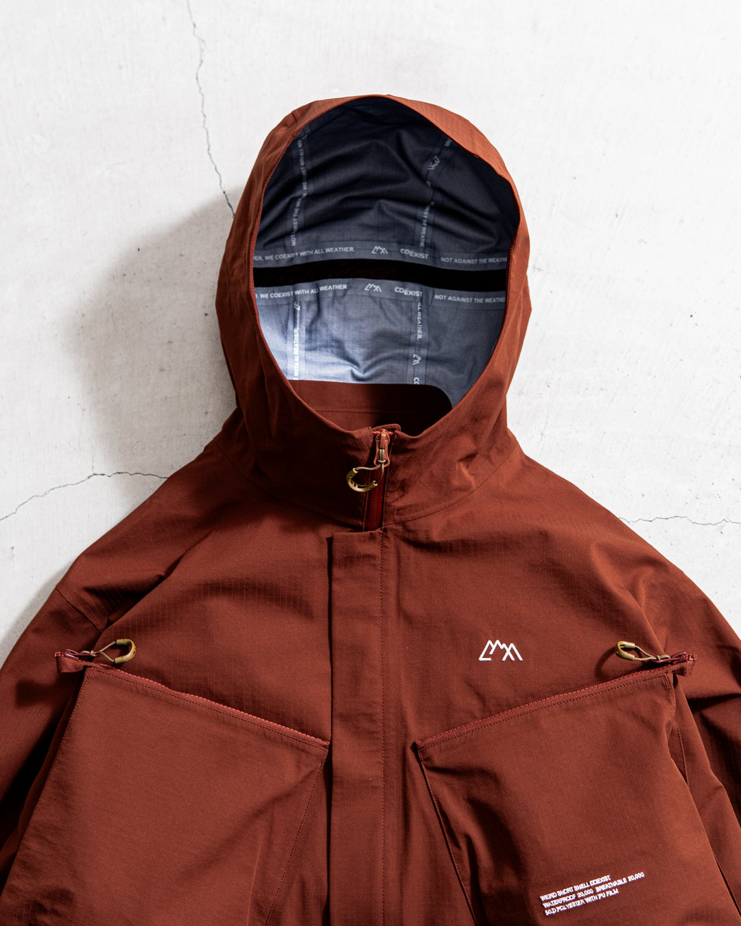 CMF OUTDOOR GARMENT WEIRD SHORT SHELL COEXIST