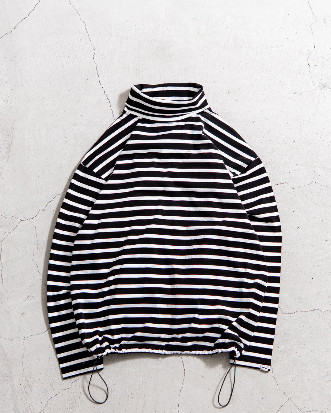CMF OUTDOOR GARMENT BORDER MOC TEE