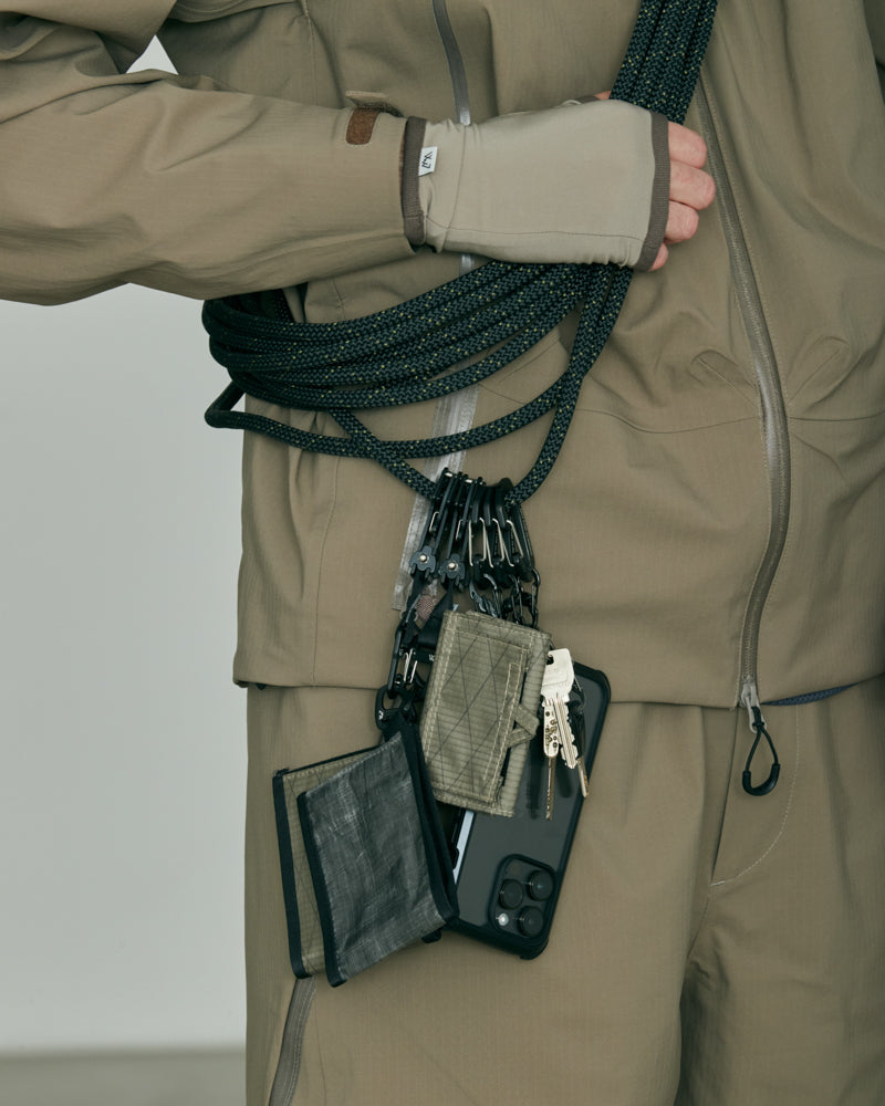 CMF OUTDOOR GARMENT CARABINER