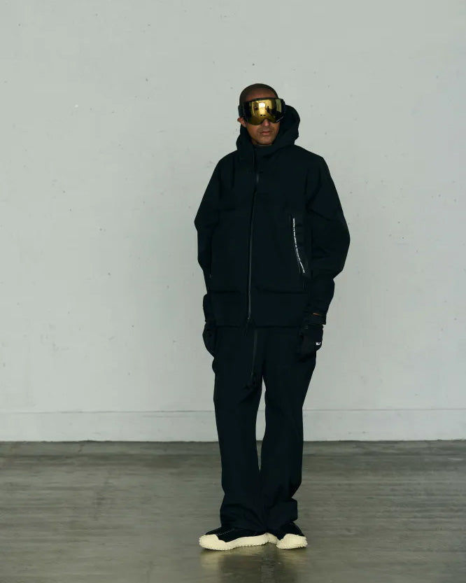 CMF OUTDOOR GARMENT WHITE OUT SHELL COEXIST