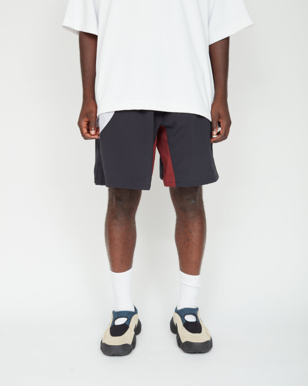 UNTRACE Leisure Shorts