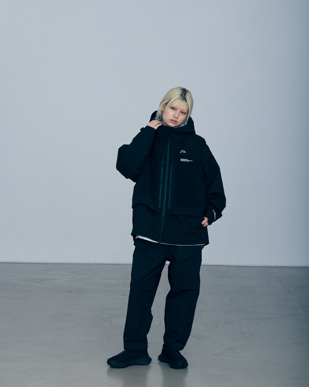美品 定価 85,800円 CMF OUTDOOR GARMENT SHELL 通販] CMF OUTDOOR GARMENT(シーエムエフ アウトドア ガーメント