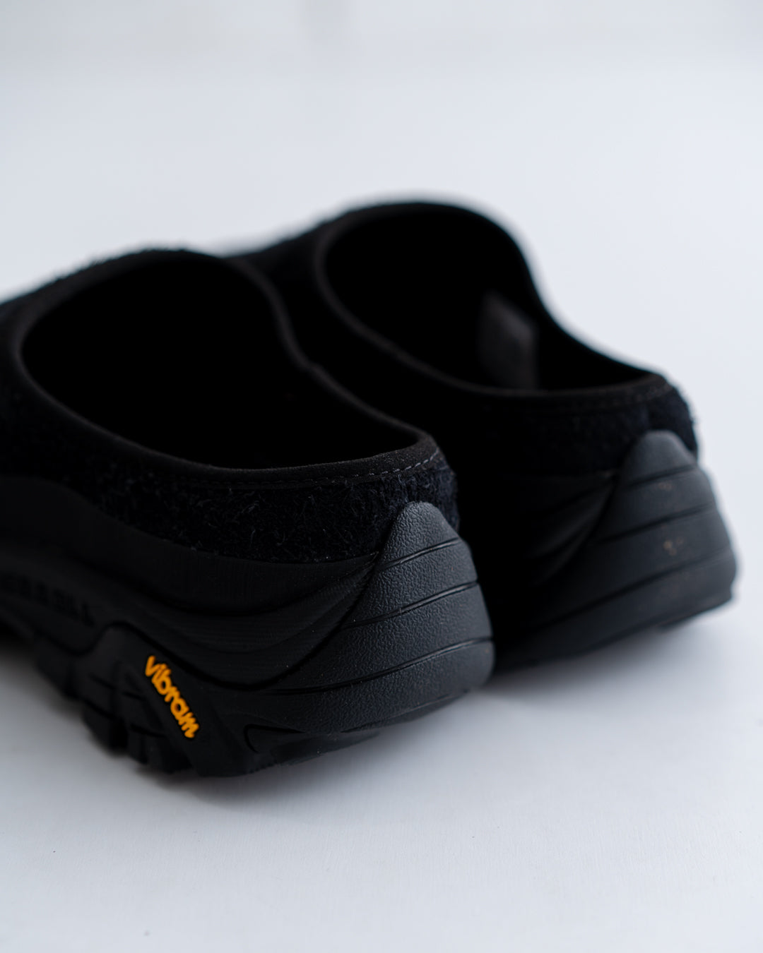 【Collaboration Item】MERRELL × You Must Create MOAB 2 SLIDE