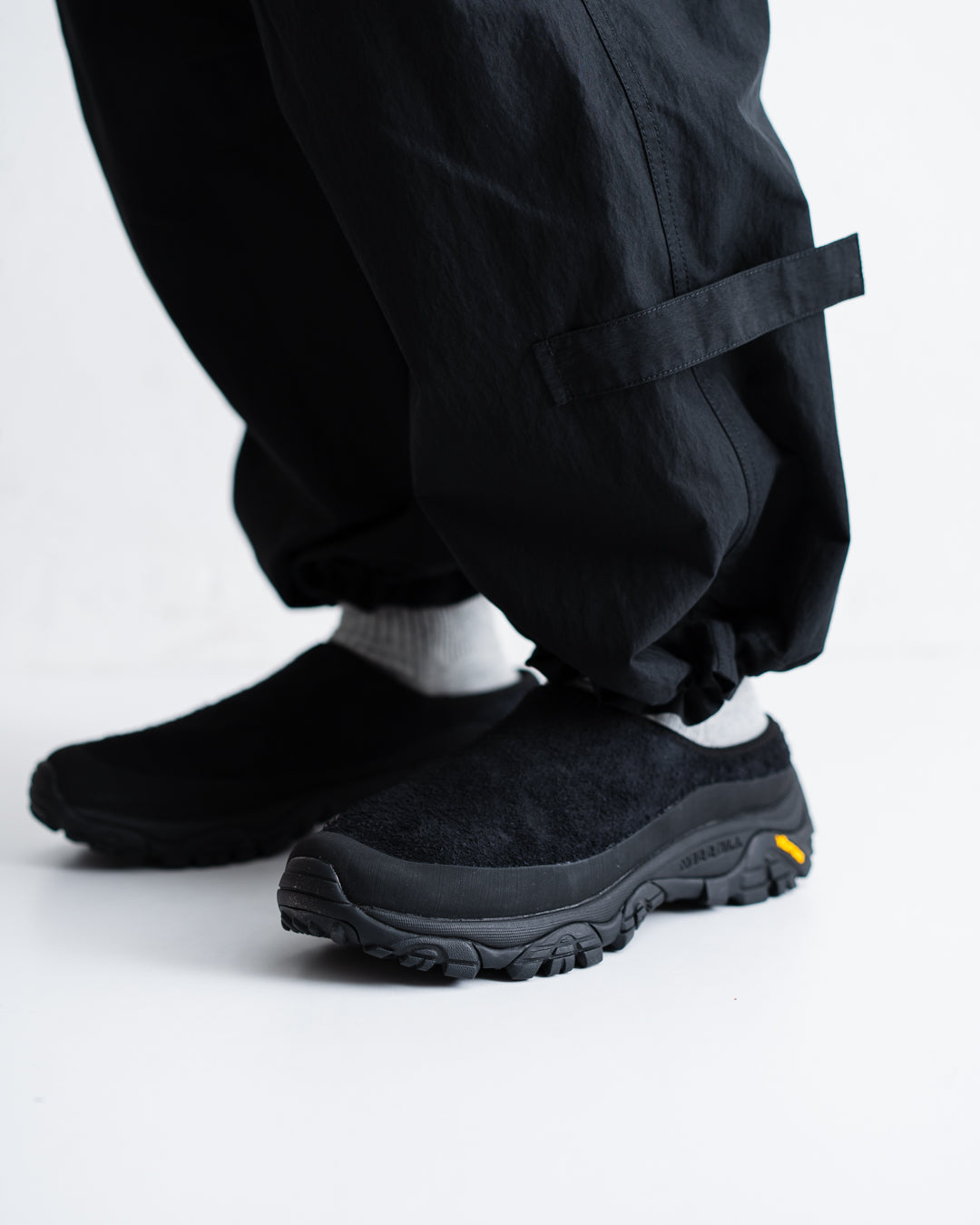 【Collaboration Item】MERRELL × You Must Create MOAB 2 SLIDE