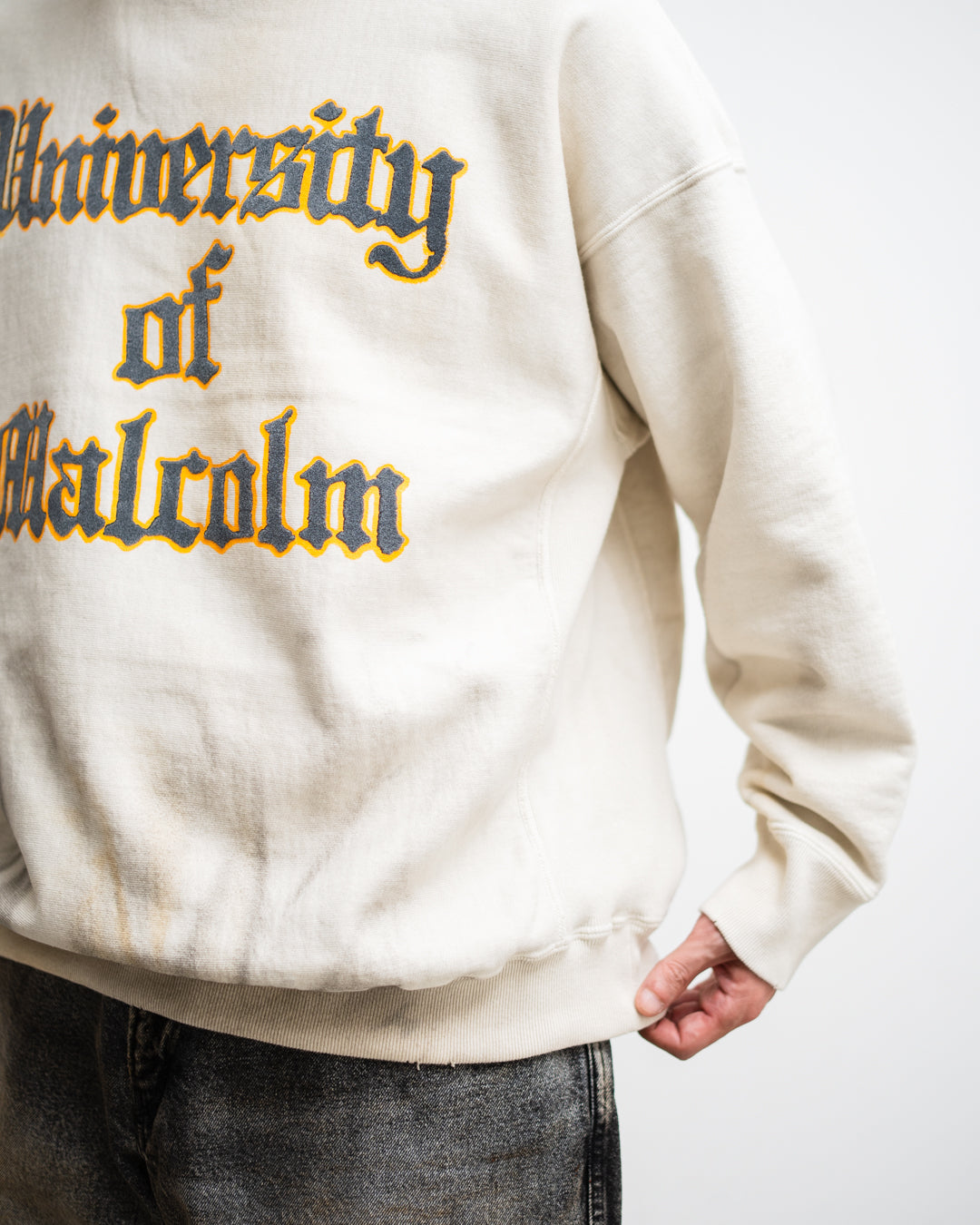 BOWWOW UNIV. MACLAREN LETTERING SWEATSHIRT AGED