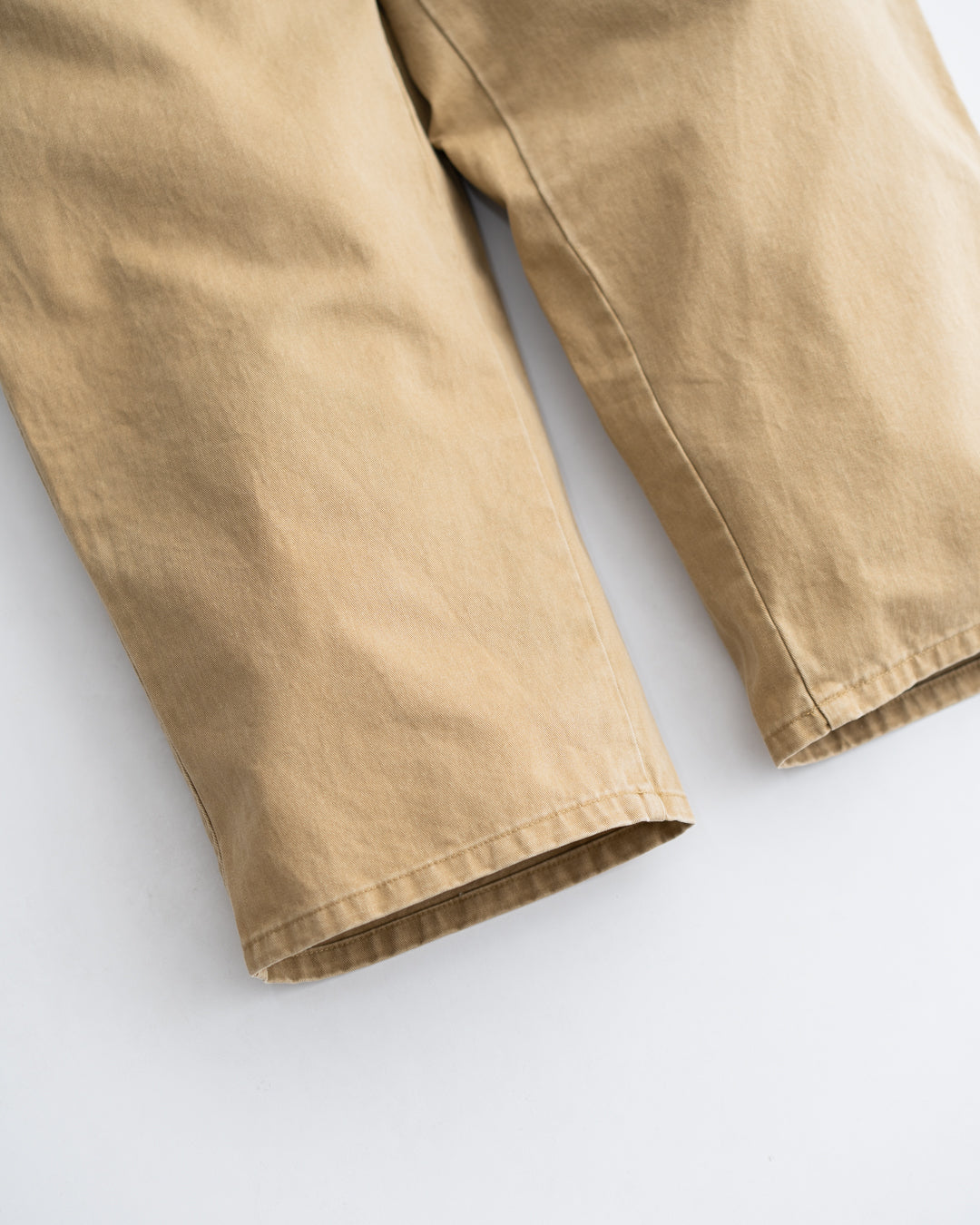 [9.19 sat 12:00 Release] FOUNDOUR COTTON WIDE TUCK CHINOS