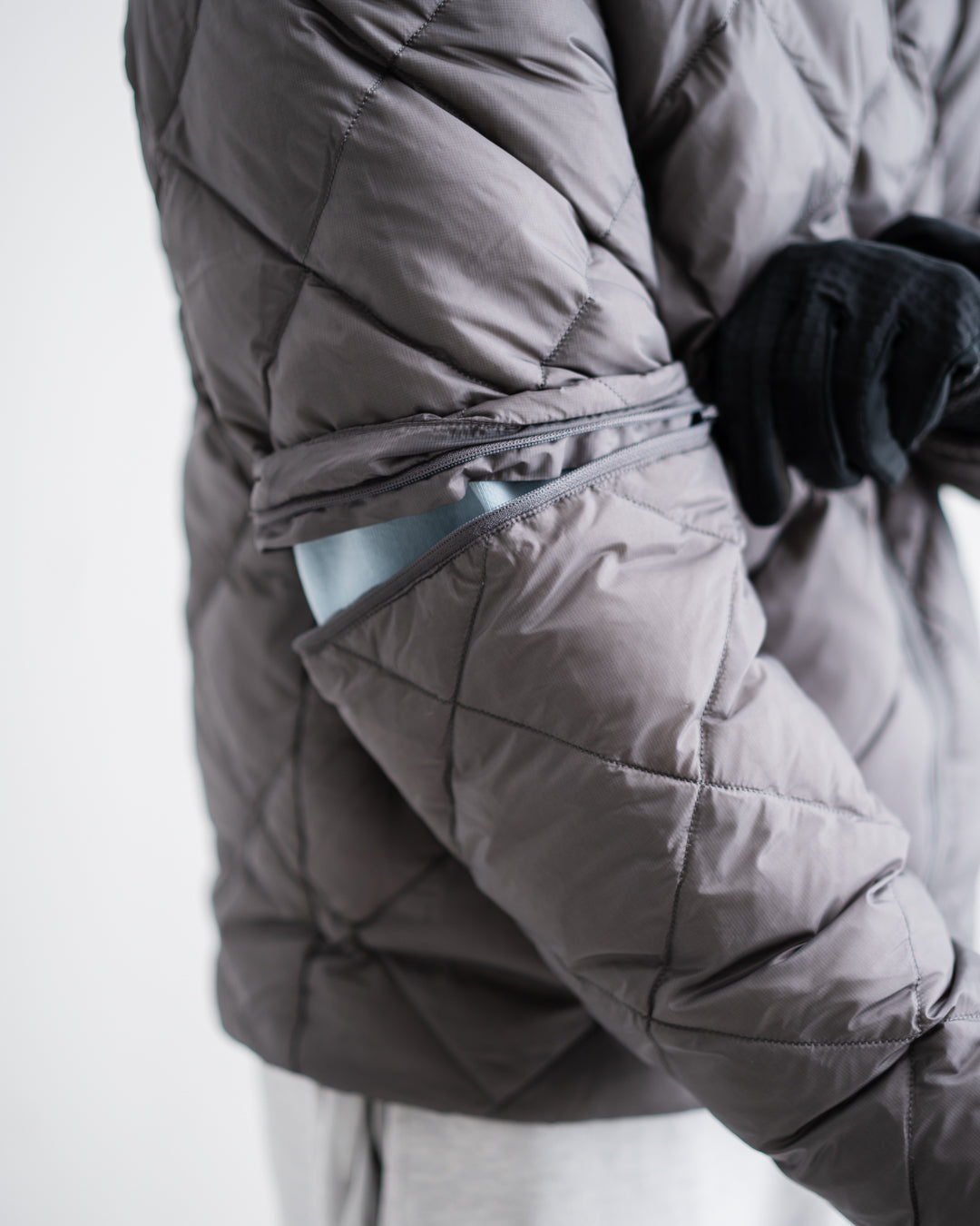 [9.17 thu 0:00 Release] Hiking Patrol BASE LT DOWN ZIP JACKET