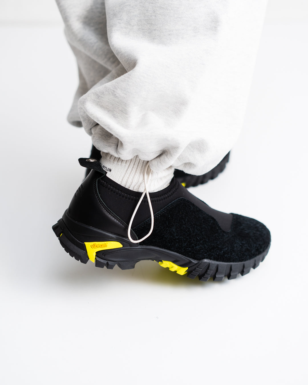 pg TRAIL MOC - BLACK