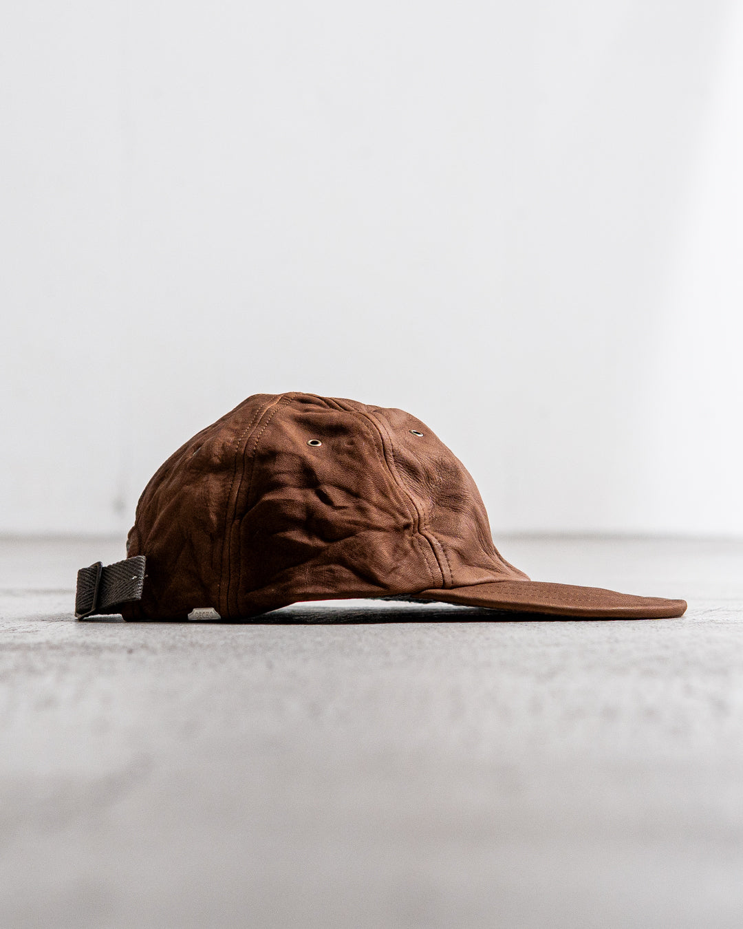DECHO LEATHER 6 PANEL CAP