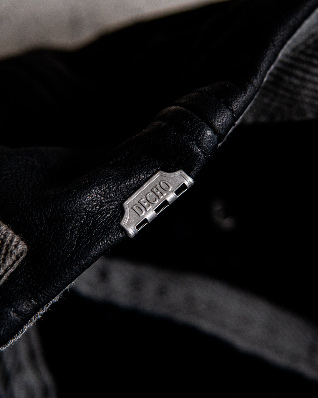 DECHO LEATHER 6 PANEL CAP