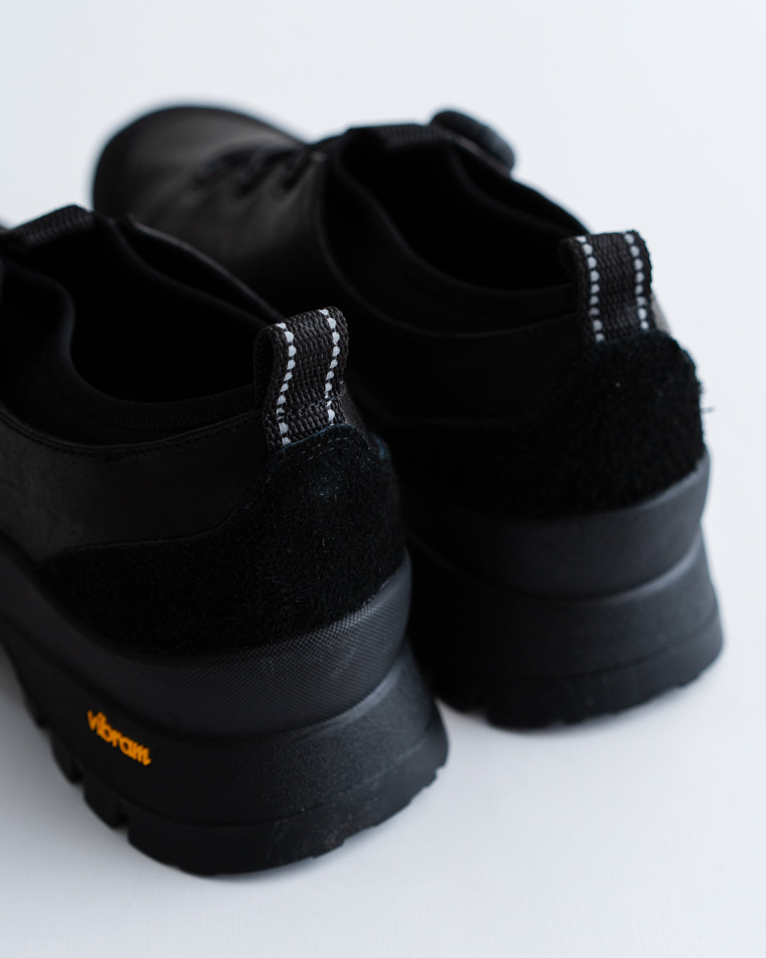 【Limited Edition】 pg OLIVER - BLACK SMOOTH LEATHER