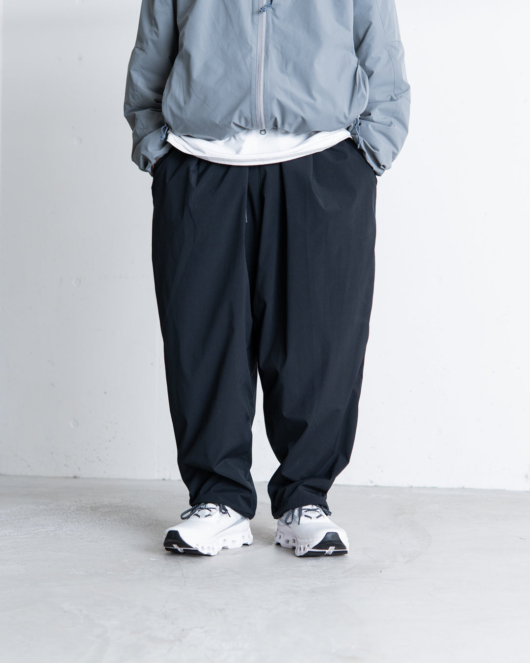 untrace 】TAPERED STRETCH TRACK PANTS - パンツ