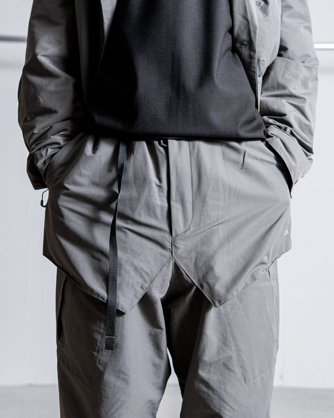 CMF OUTDOOR GARMENT HIDDEN CARGO PANTS