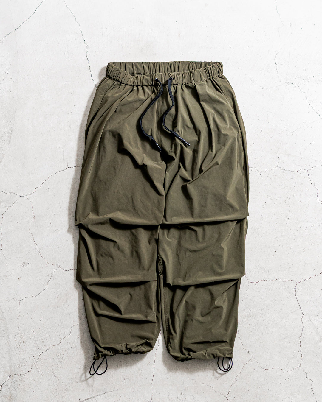 UNTRACE Back tuck flight pants _163