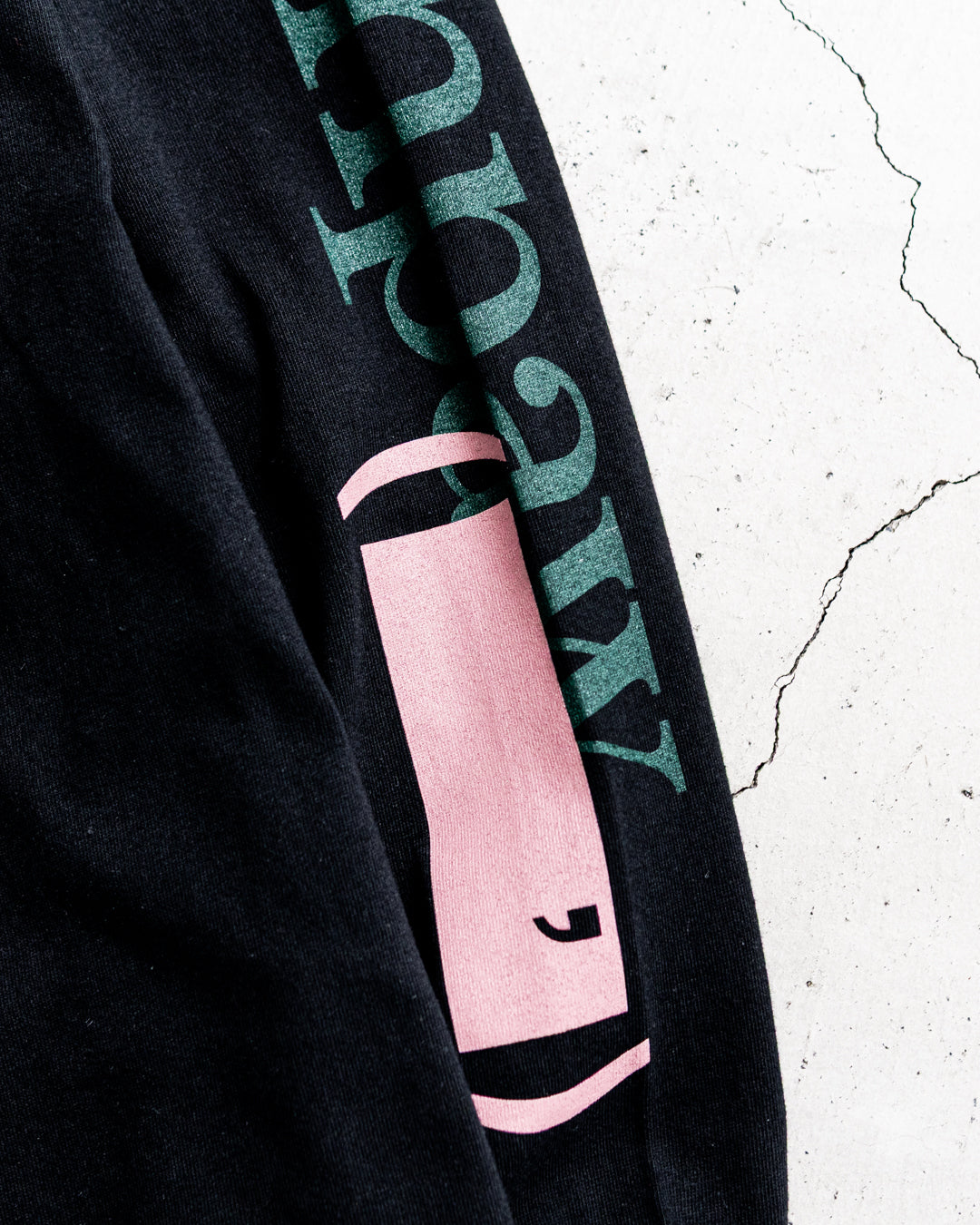 [8.23 sat 0:00 Release] UNTRACE L/S Tee _211