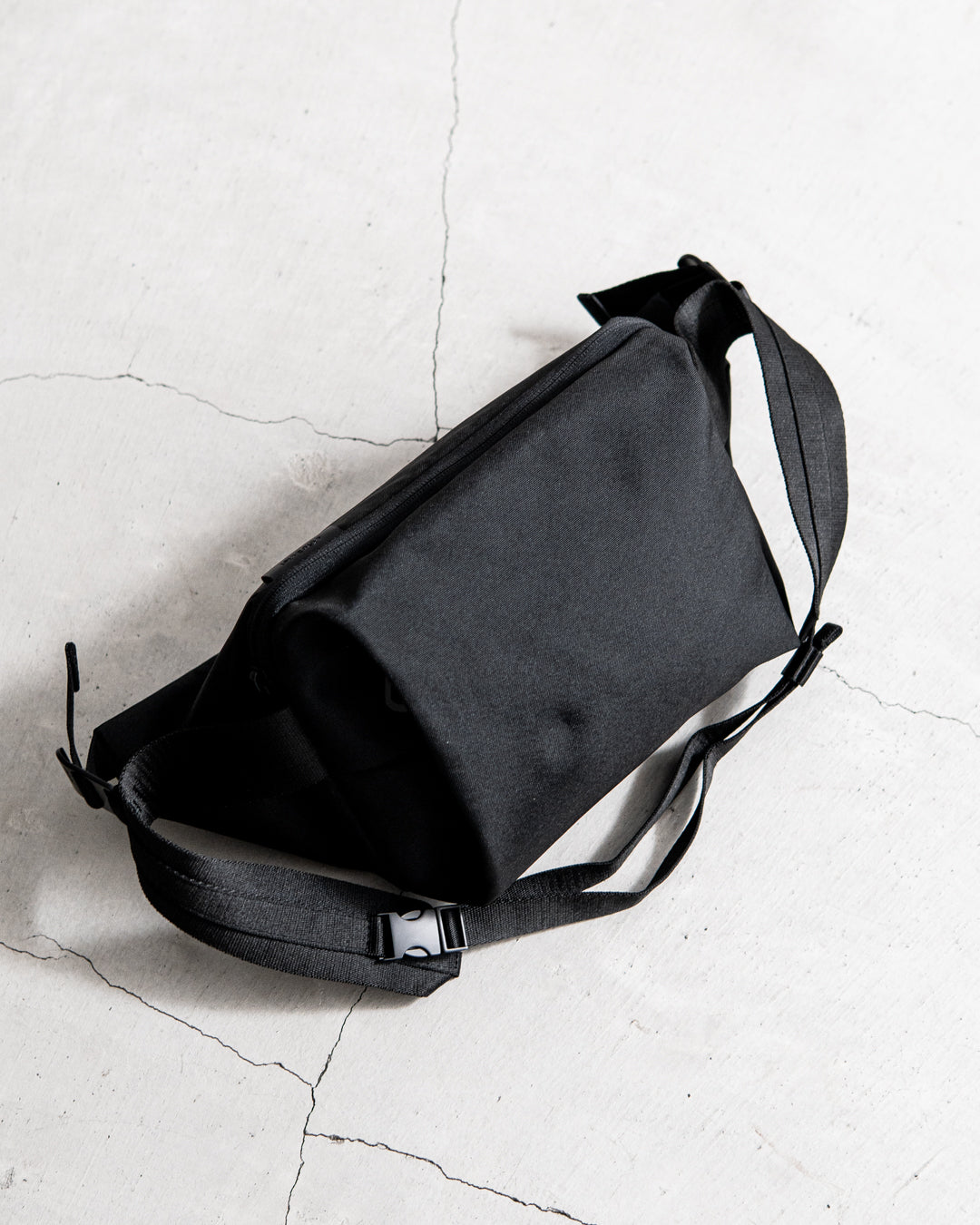 【JAPAN LIMITED】cote&ciel Isarau ECO YARAN Black