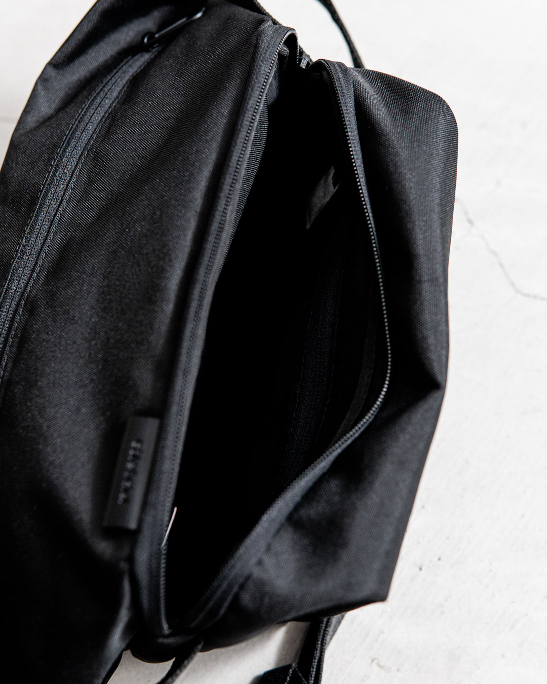 【JAPAN LIMITED】cote&ciel Isarau ECO YARAN Black