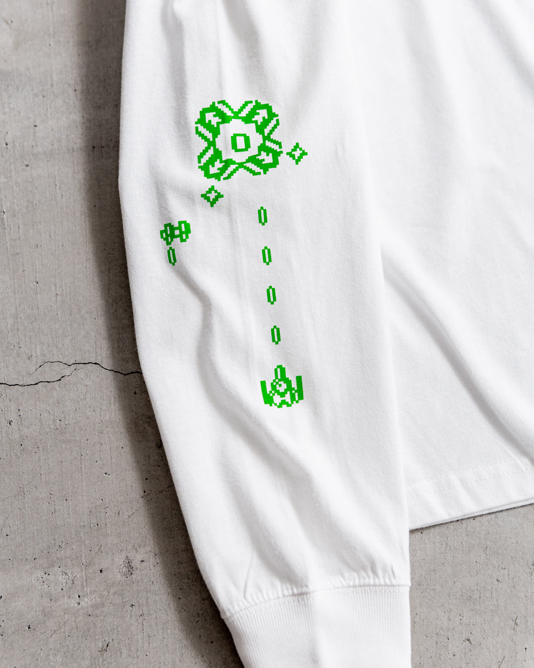 [8.23 sat 0:00 Release] UNTRACE L/S Tee _213