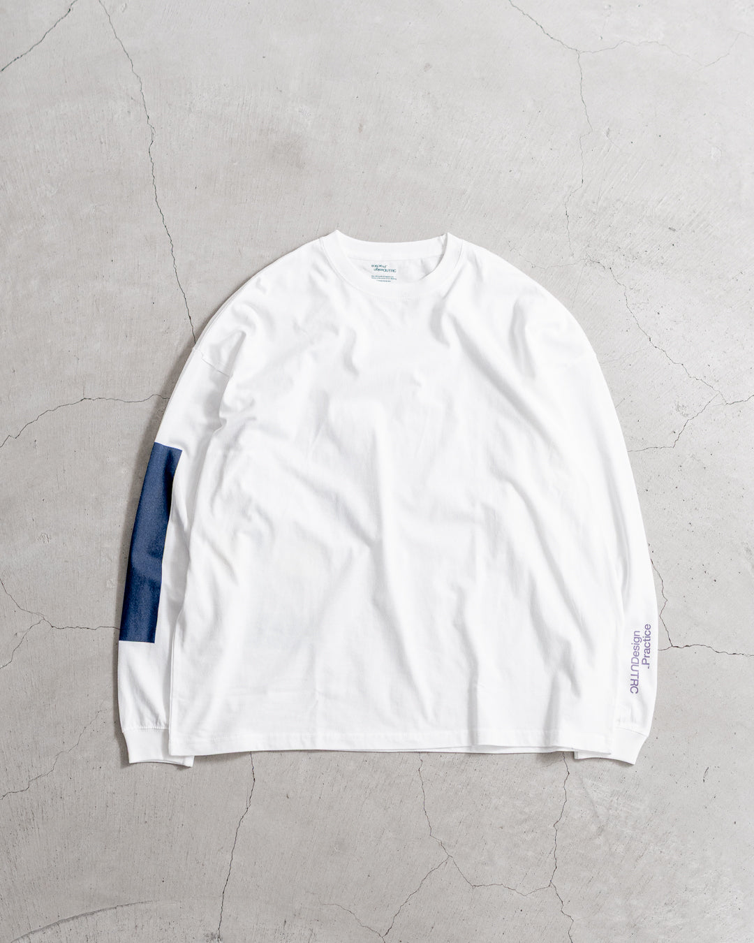 [8.23 sat 0:00 Release] UNTRACE L/S Tee _214