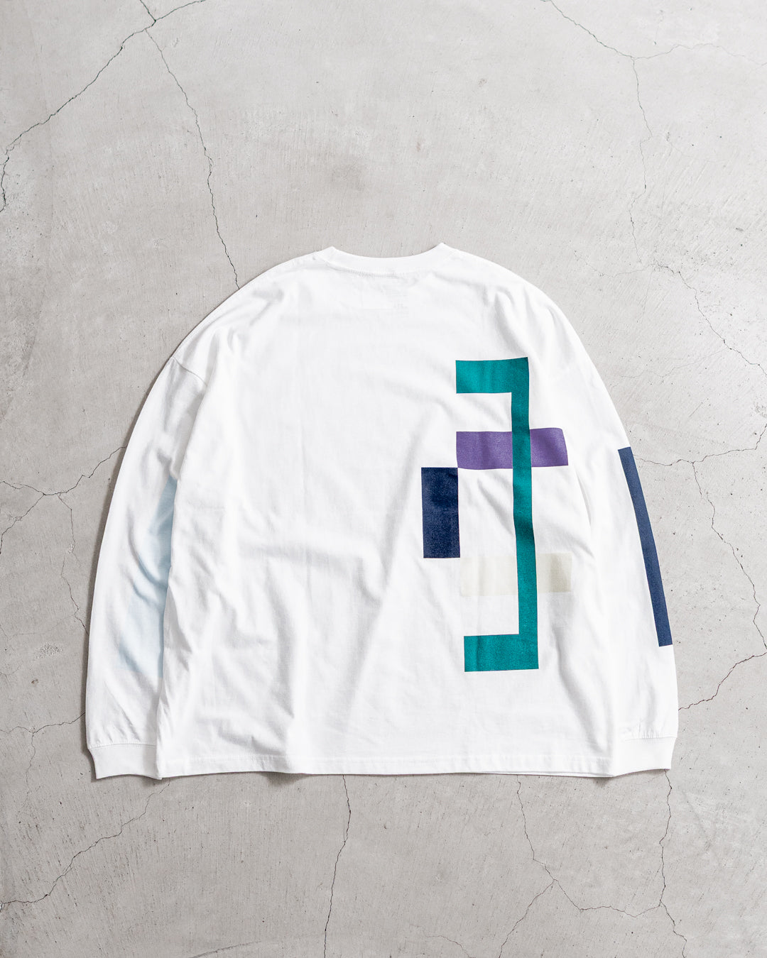 [8.23 sat 0:00 Release] UNTRACE L/S Tee _214