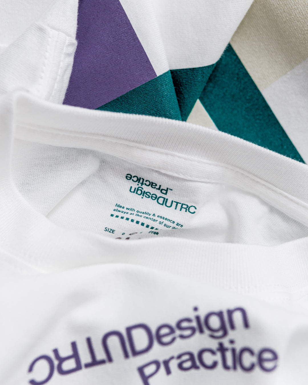 [8.23 sat 0:00 Release] UNTRACE L/S Tee _214