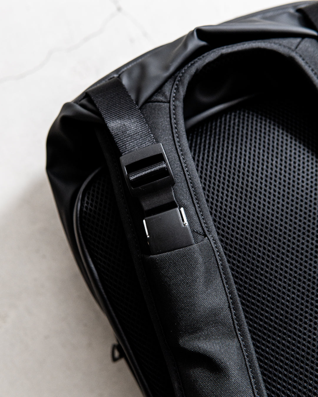 cote&ciel Saru OBSIDIAN Black