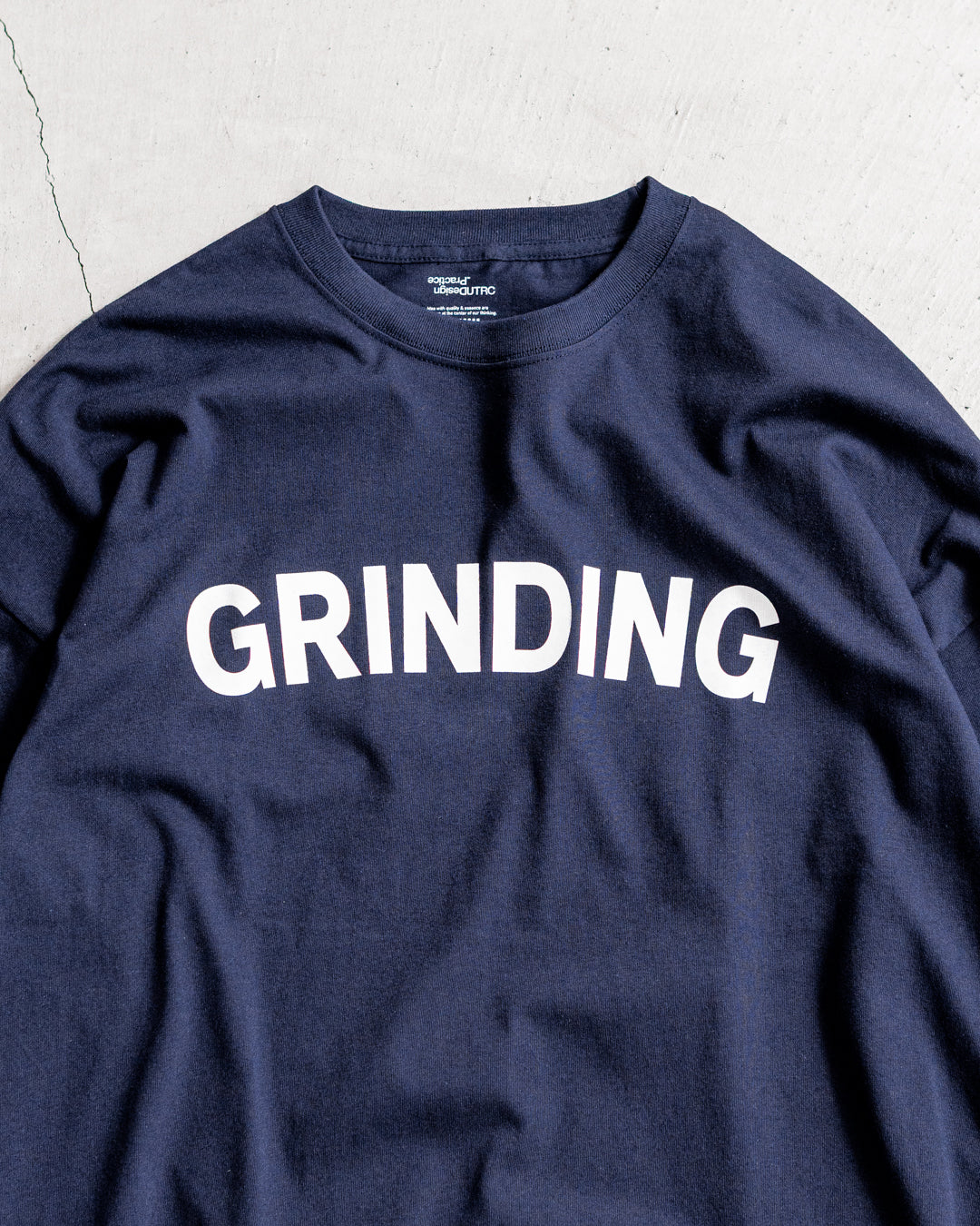 [8.23 sat 0:00 Release] UNTRACE L/S Tee _215