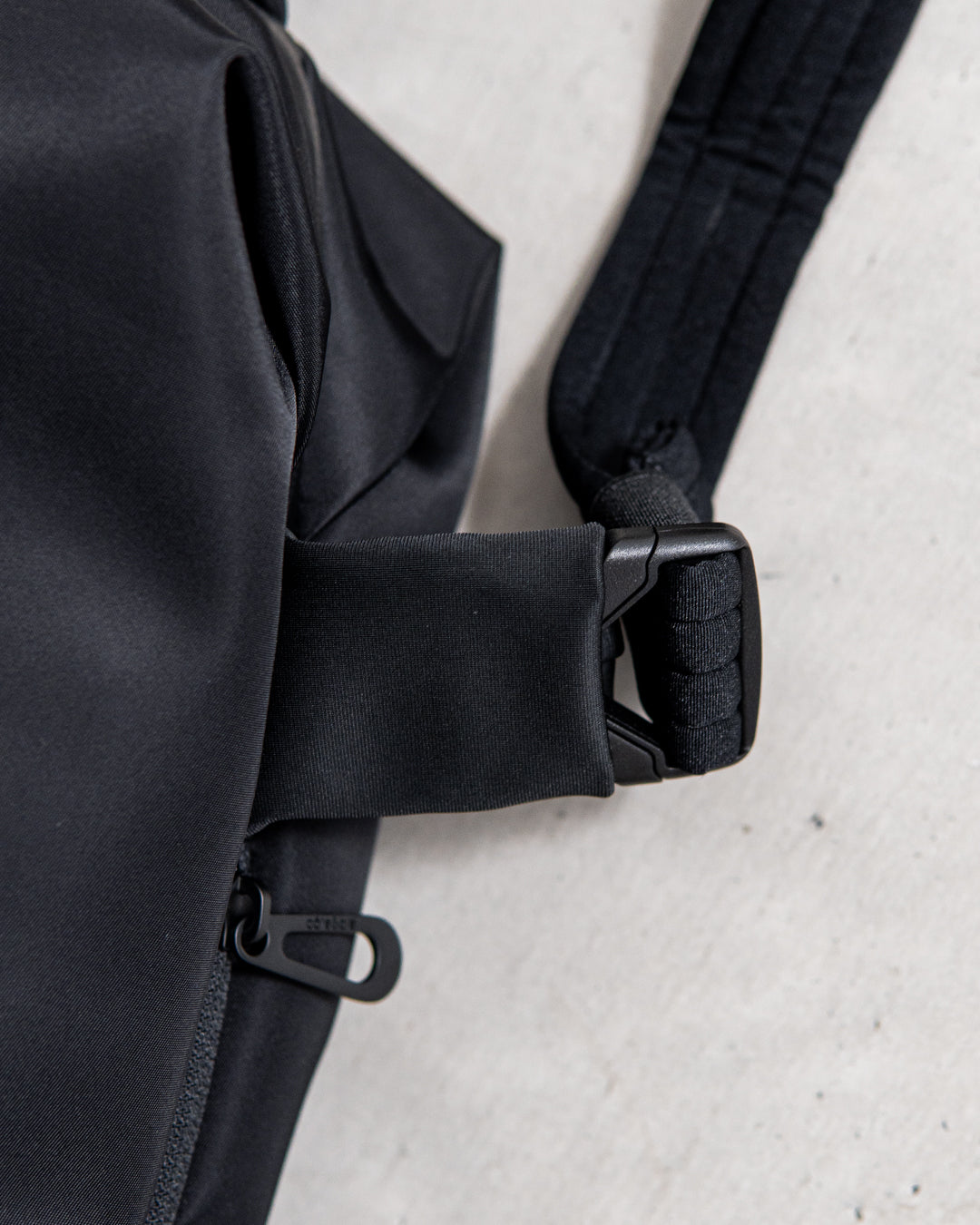 cote&ciel Rour Sleek Black