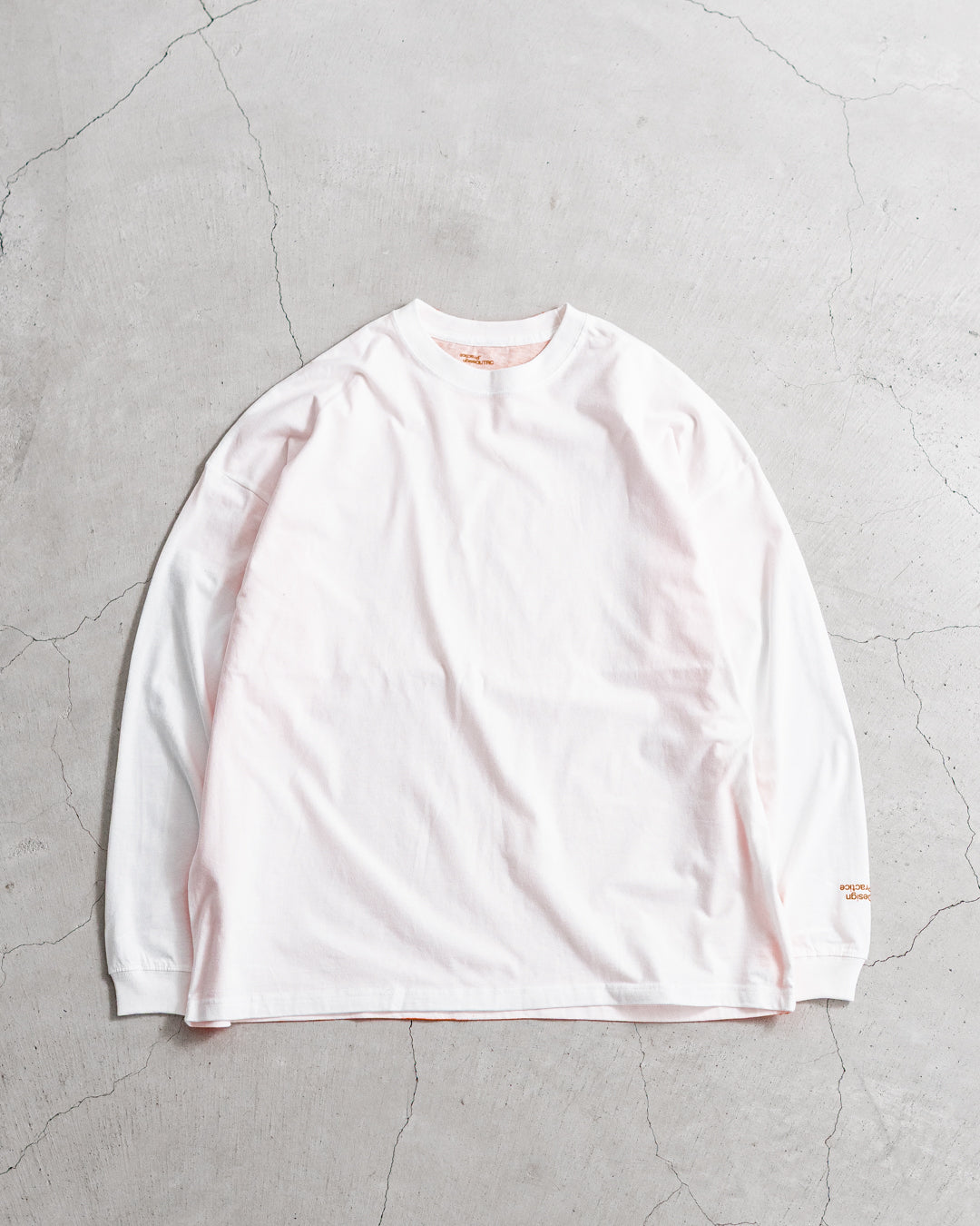 [8.23 sat 0:00 Release] UNTRACE L/S Tee _217
