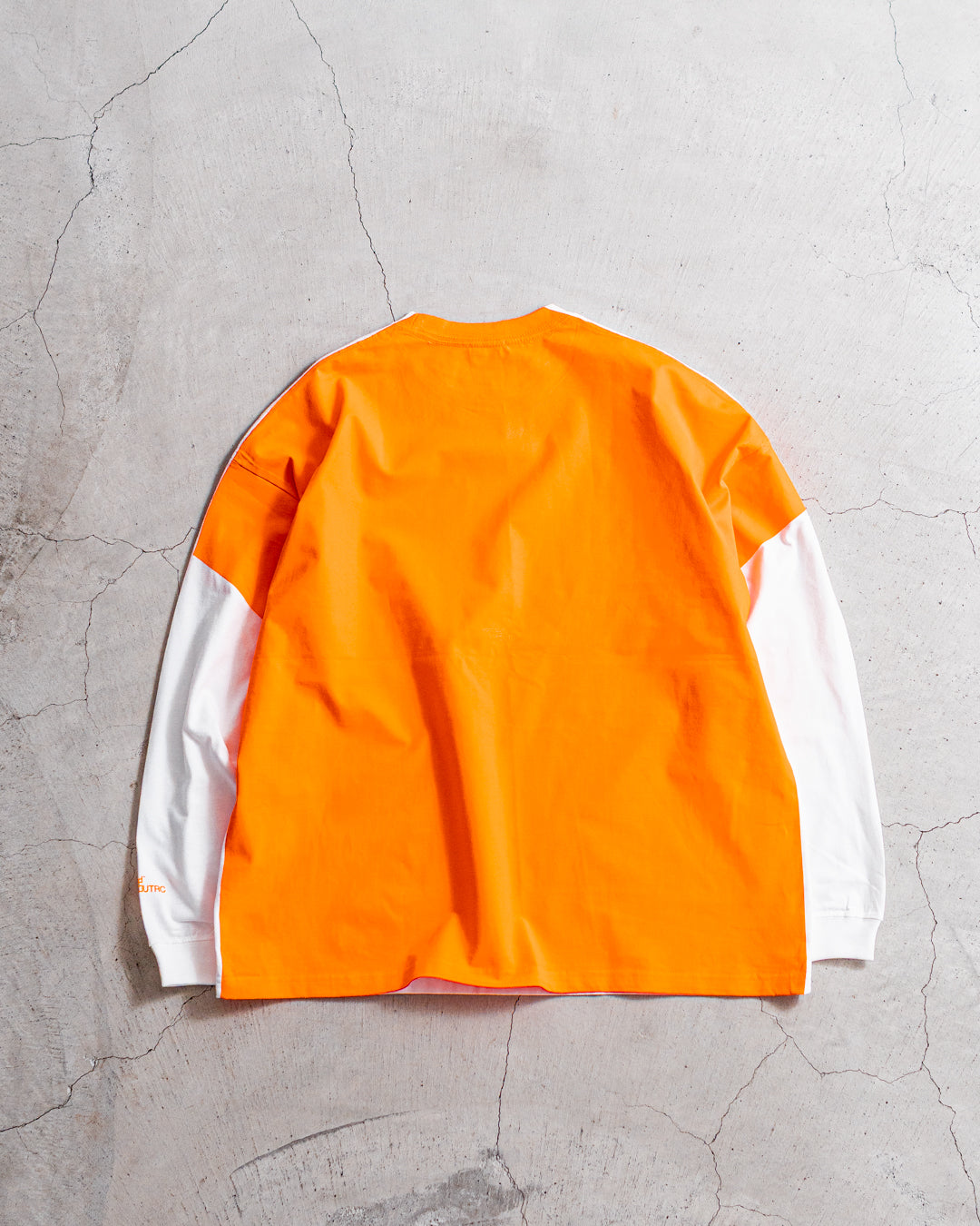 [8.23 sat 0:00 Release] UNTRACE L/S Tee _217