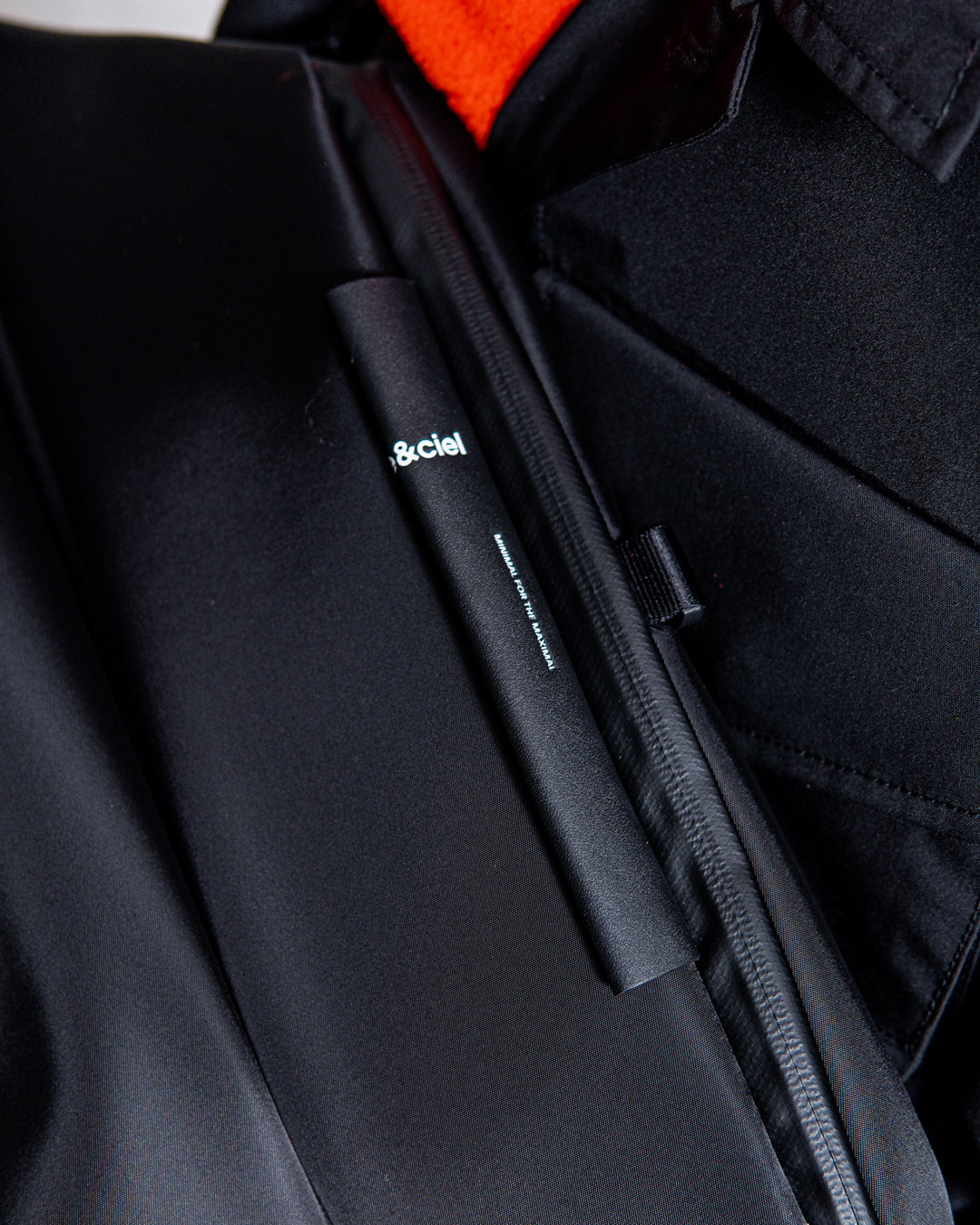 cote&ciel Isarau L Sleek Black