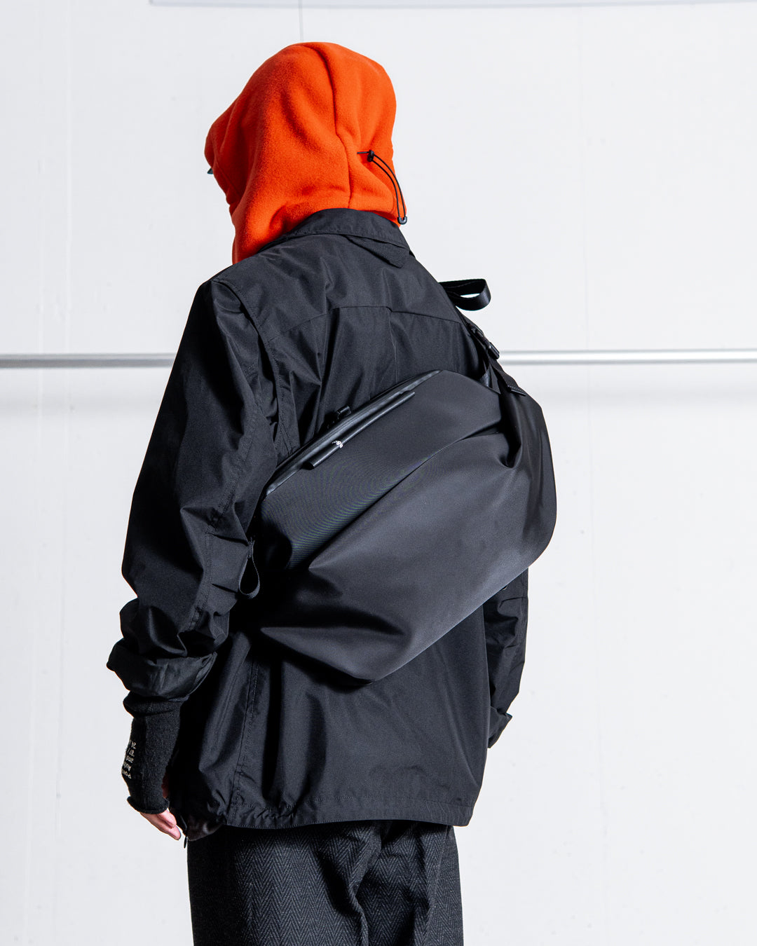 cote&ciel Isarau L Sleek Black