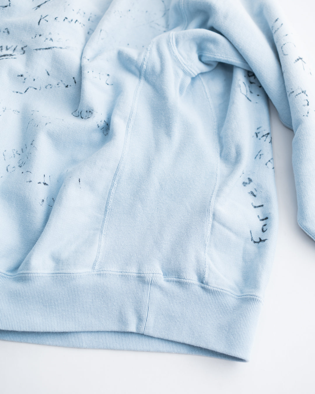 [9.26 sat 11:00 Release] BOWWOW HANDWRITTEN MEMORIAL SWEATSHIRT
